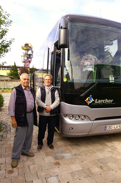 Reiseleiter Hermann und unser Fahrer Walter