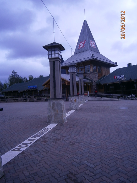 Im Weihnachtsmanndorf Rovaniemi, am nördlichen Polarkreis