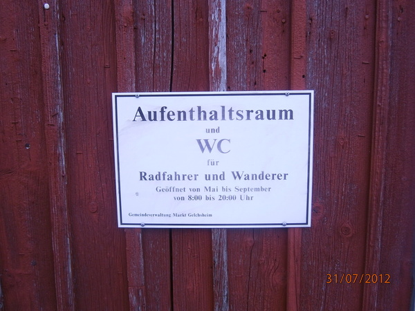 Auf der alten Bahntrasse