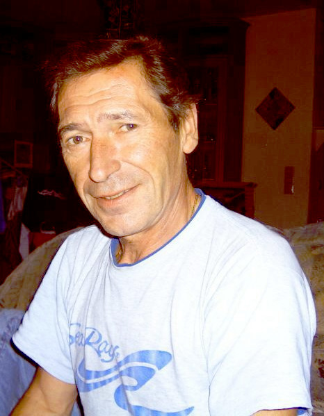 Hans-Georg Laube im Sea Ray T-Shirt