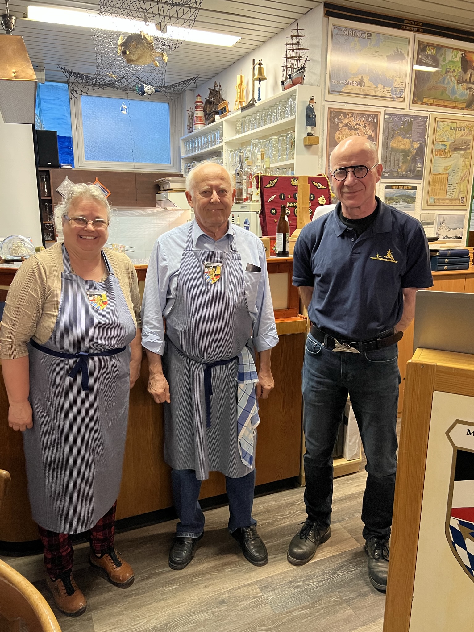 Elisabeth, Sepp und FKptdR Axel Schilling